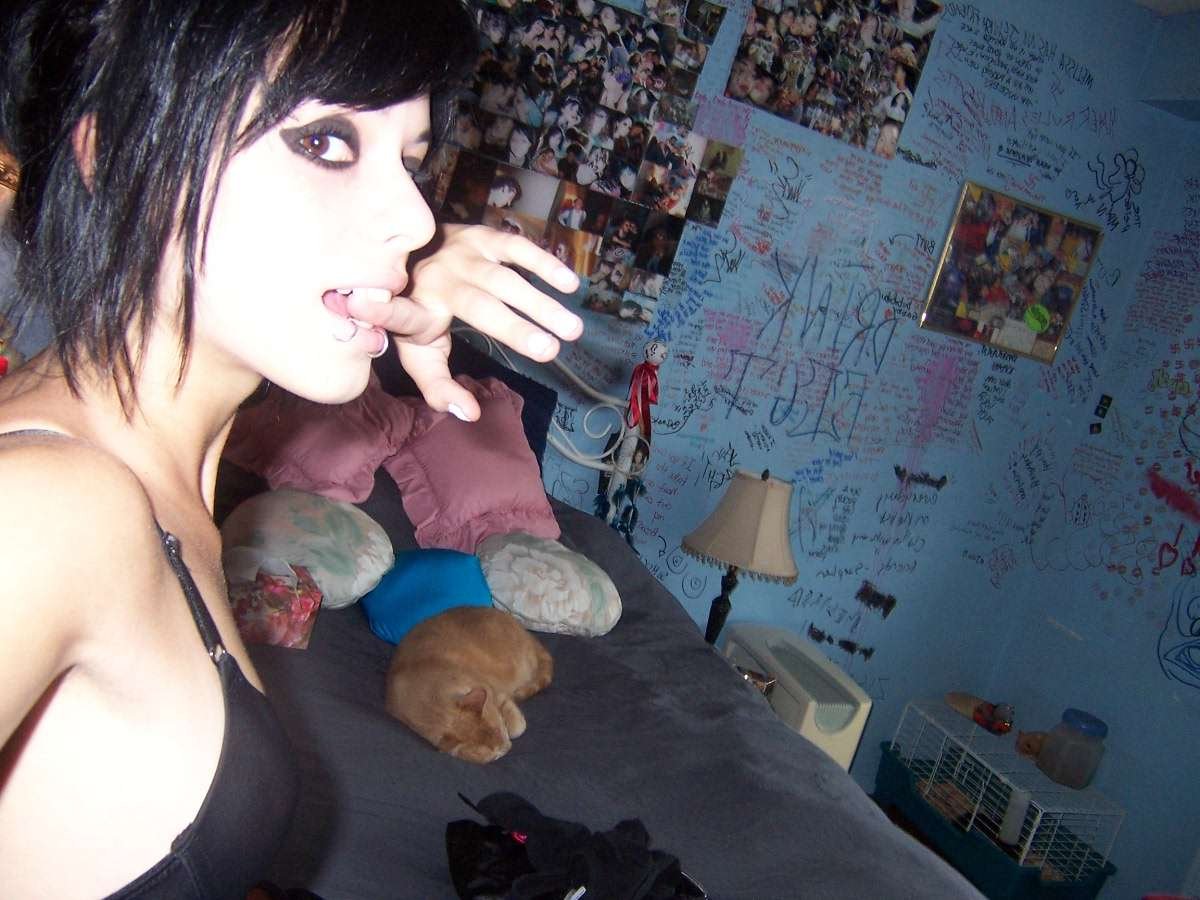 Escorts in Akron [OH]